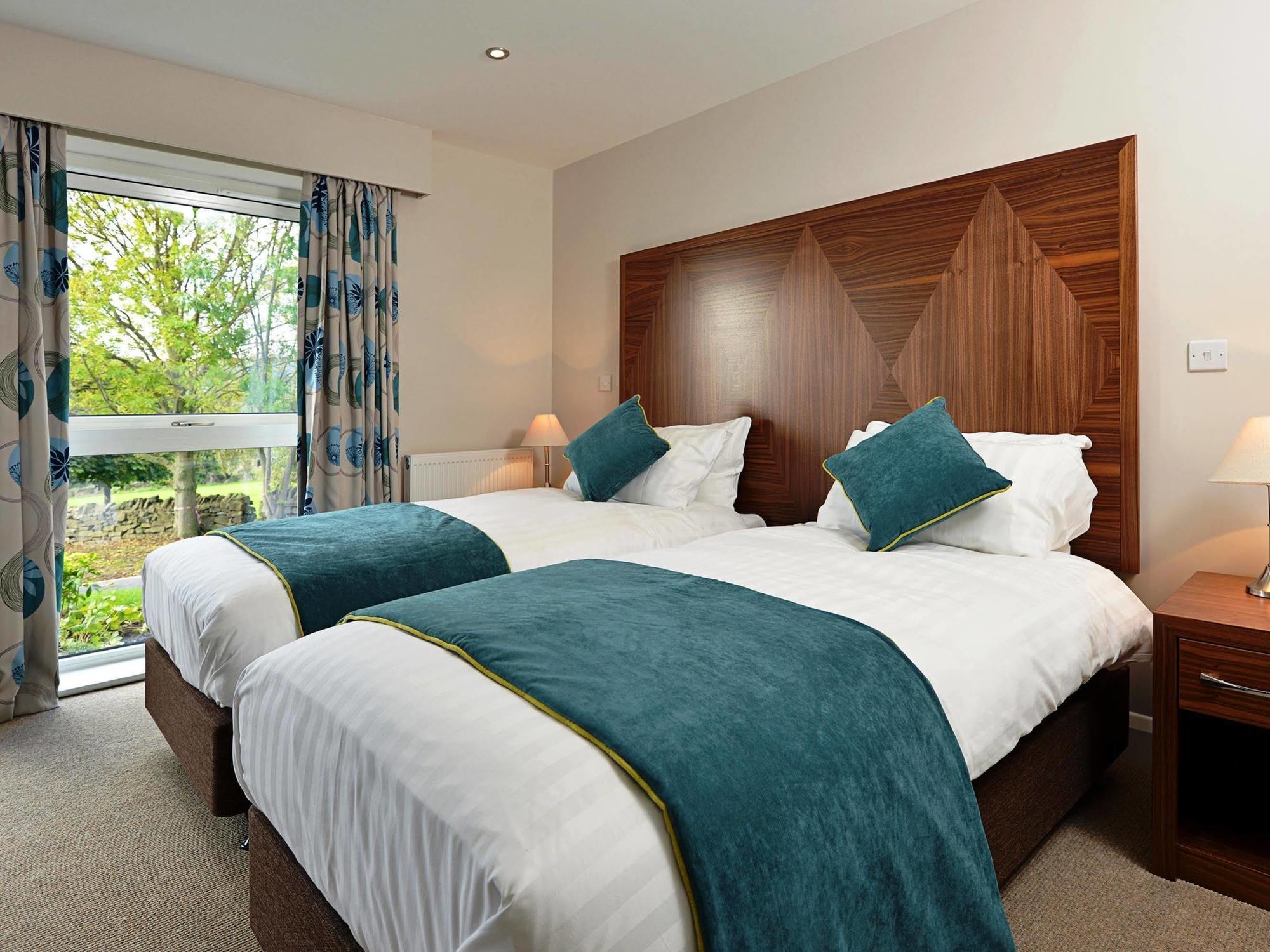 Hotel The View At The White Horse Woolley Moor à Clay Cross Extérieur photo