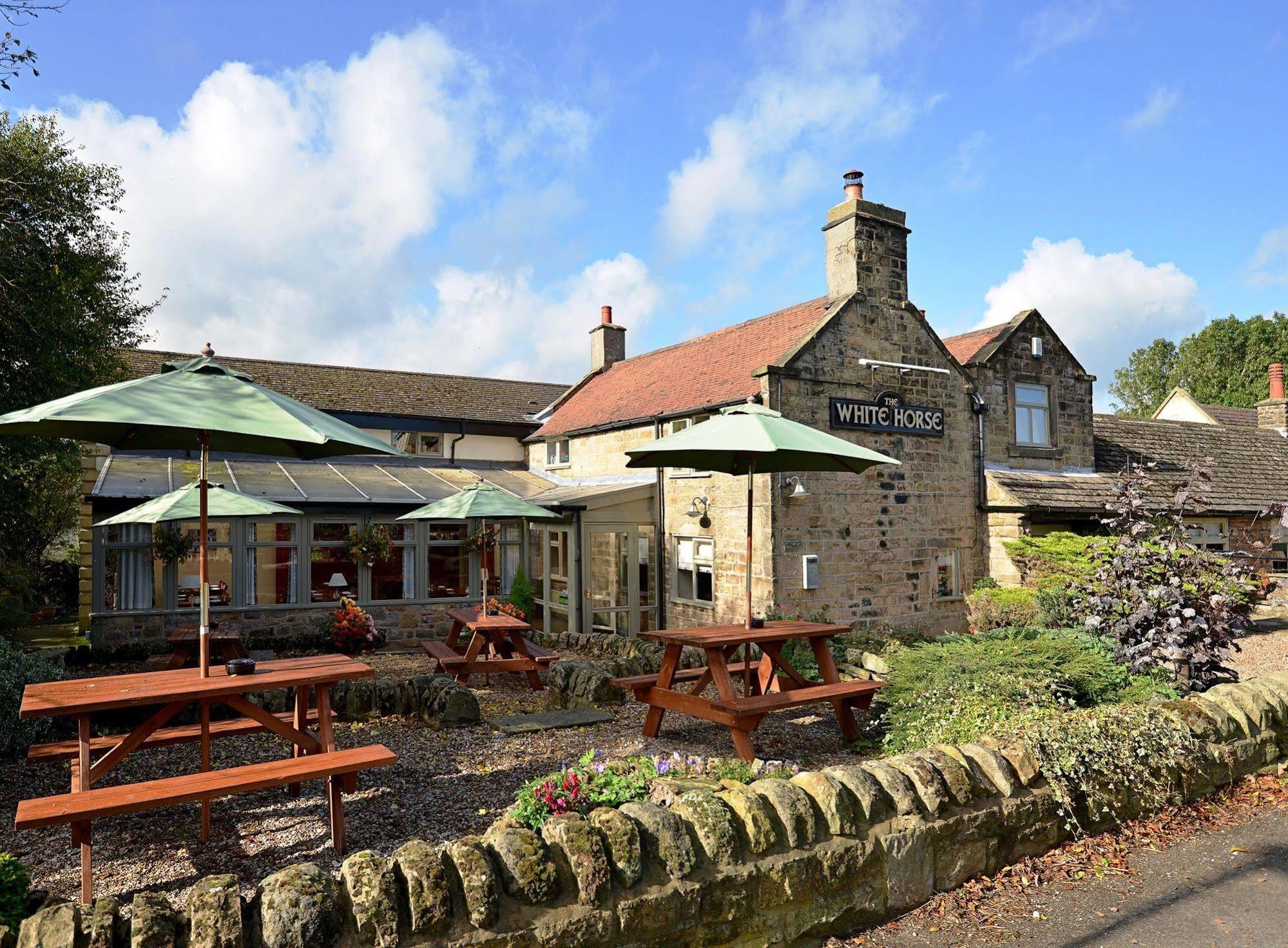 Hotel The View At The White Horse Woolley Moor à Clay Cross Extérieur photo