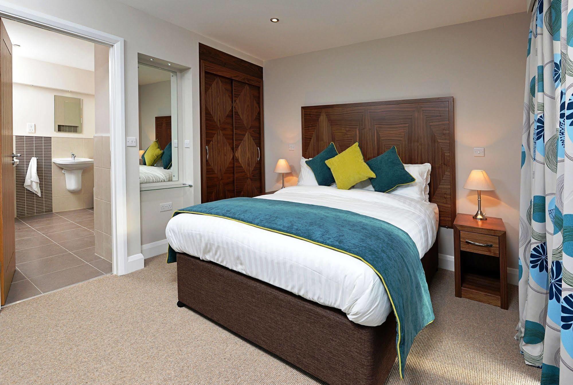 Hotel The View At The White Horse Woolley Moor à Clay Cross Extérieur photo